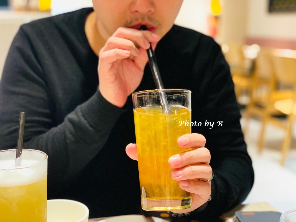 20251022-1qy0o 20251022-1qy0o