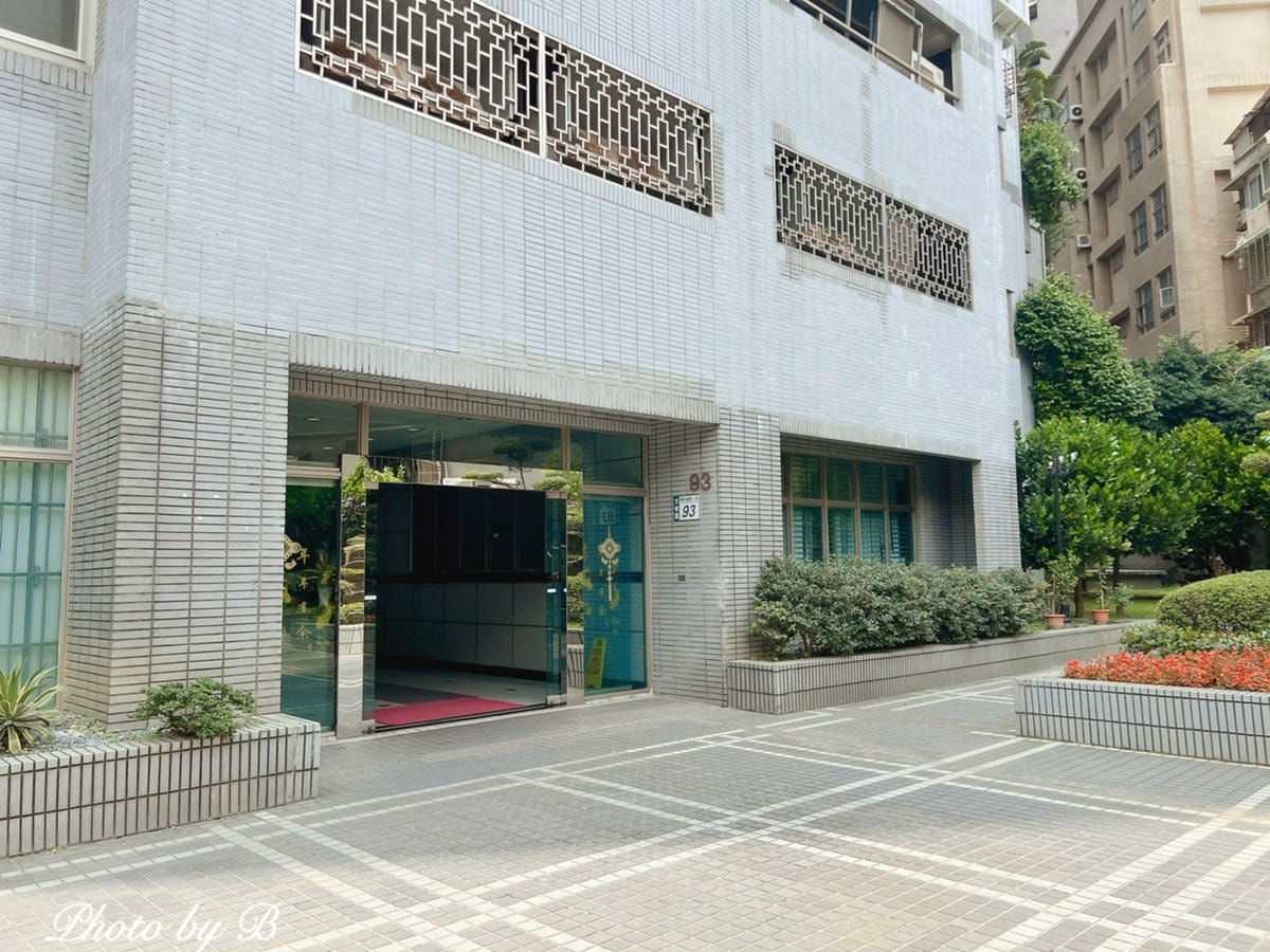 20251023-fy0ui 20251023-fy0ui